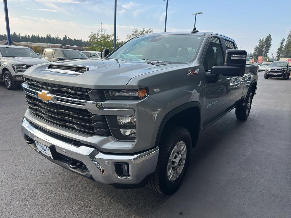 used 2025 Chevrolet Silverado 2500 car, priced at $58,358