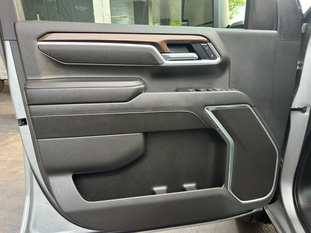 used 2025 Chevrolet Silverado 2500 car, priced at $58,358