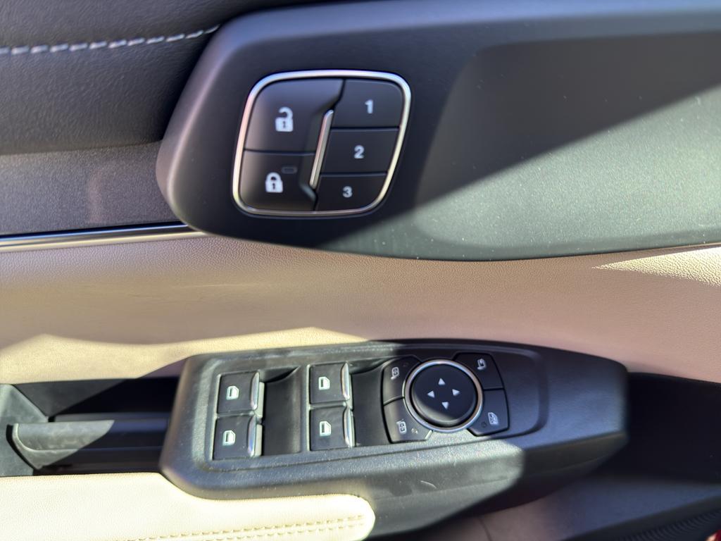 new 2025 Ford Ranger car, priced at $52,490