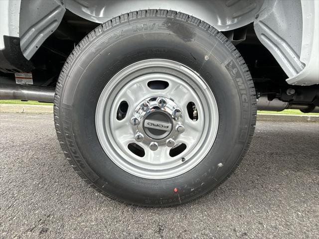 new 2025 Ford F-250 car, priced at $52,640