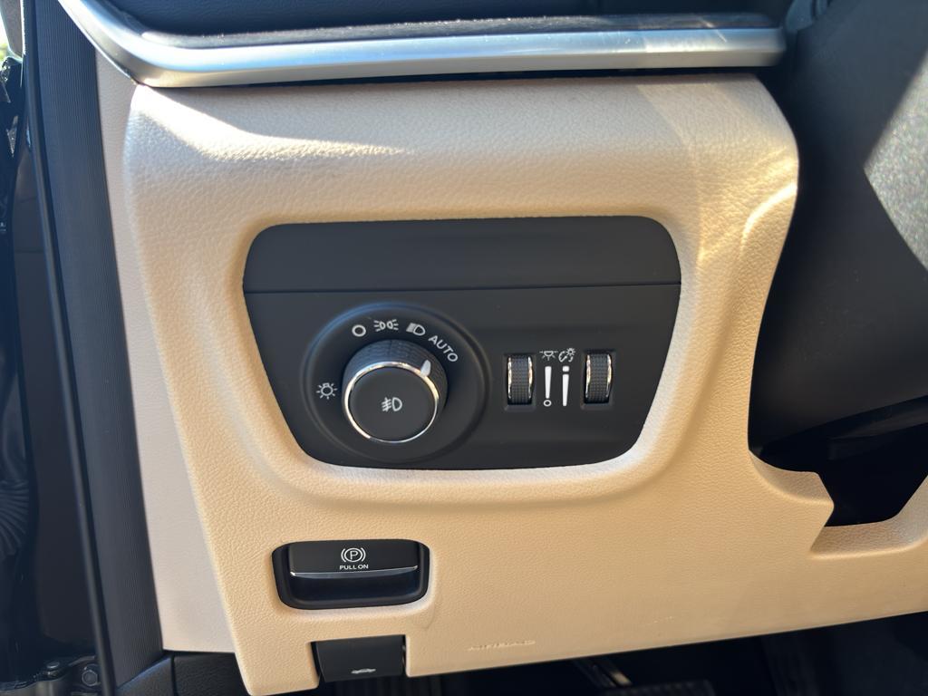 used 2021 Jeep Grand Cherokee L car, priced at $29,619