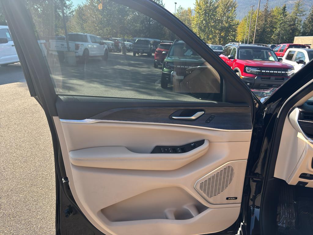 used 2021 Jeep Grand Cherokee L car, priced at $29,619