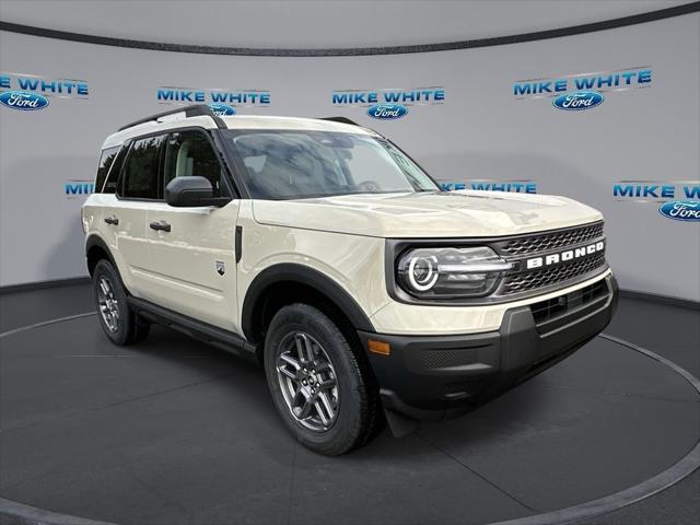 new 2025 Ford Bronco Sport car, priced at $31,434