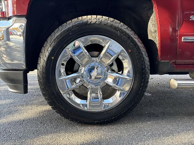 used 2018 Chevrolet Silverado 1500 car, priced at $30,194