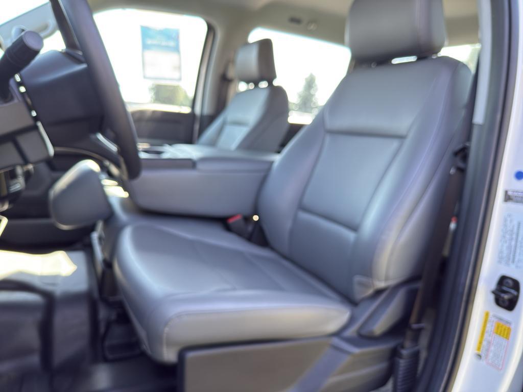 new 2025 Ford F-150 car, priced at $48,470