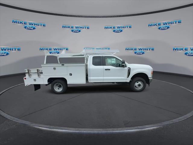 new 2023 Ford F-350 car, priced at $78,662