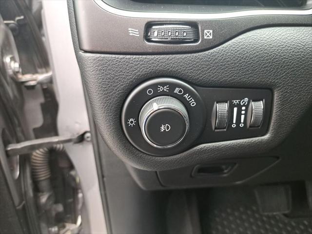 used 2019 Jeep Cherokee car, priced at $19,188