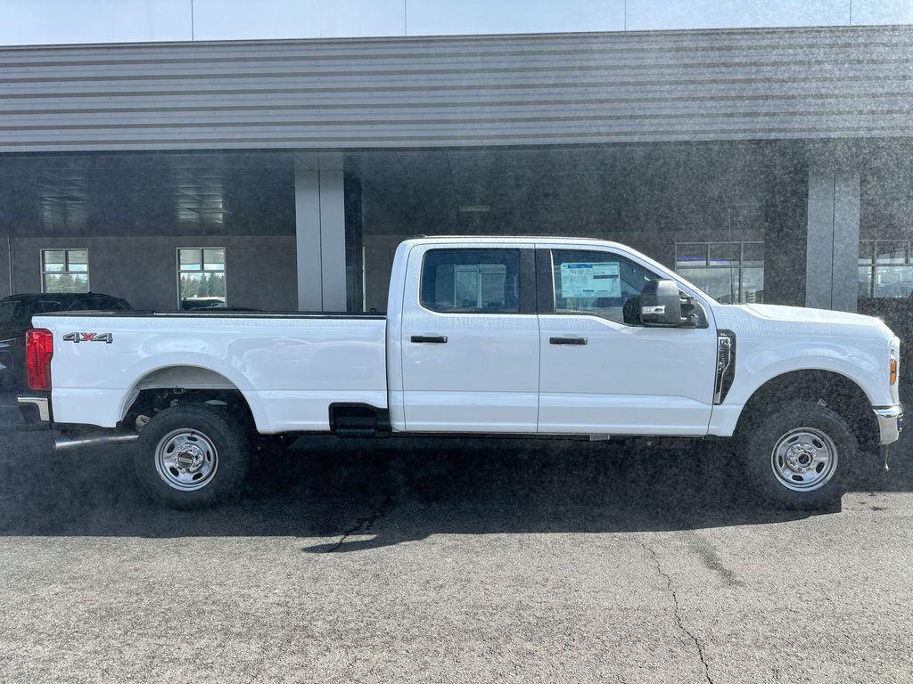 new 2025 Ford F-350 car, priced at $55,399