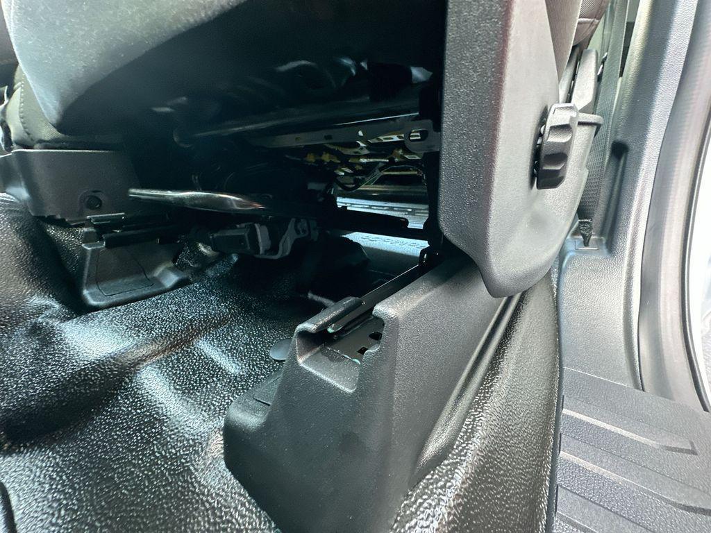 new 2025 Ford F-350 car, priced at $55,399