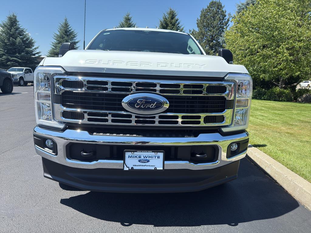 new 2025 Ford F-350 car, priced at $58,113