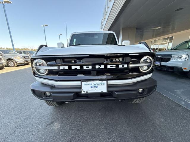new 2025 Ford Bronco car, priced at $50,288