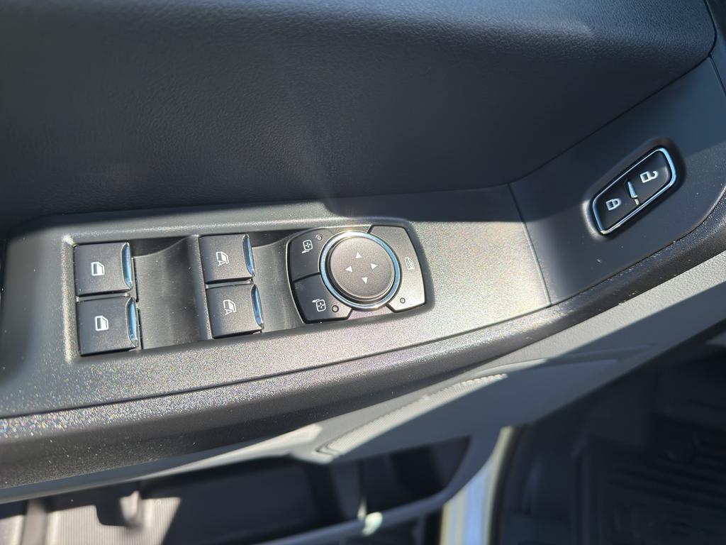 new 2025 Ford F-350 car, priced at $58,310