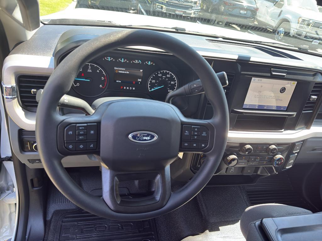 new 2025 Ford F-350 car, priced at $58,310