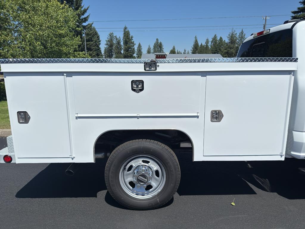 new 2025 Ford F-350 car, priced at $58,310