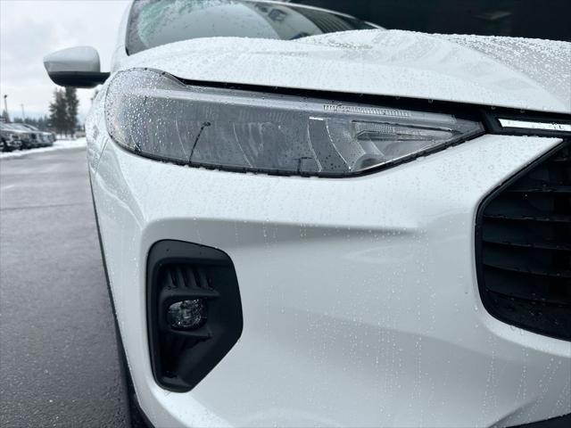 new 2025 Ford Escape PHEV car, priced at $38,046