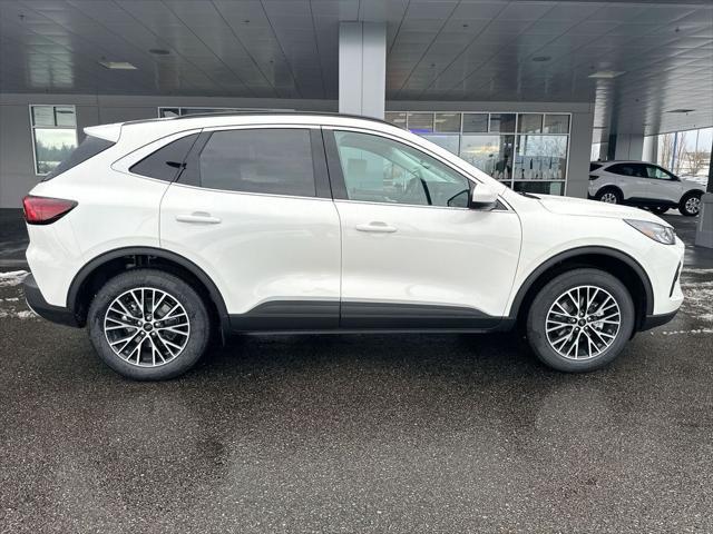 new 2025 Ford Escape PHEV car, priced at $38,046