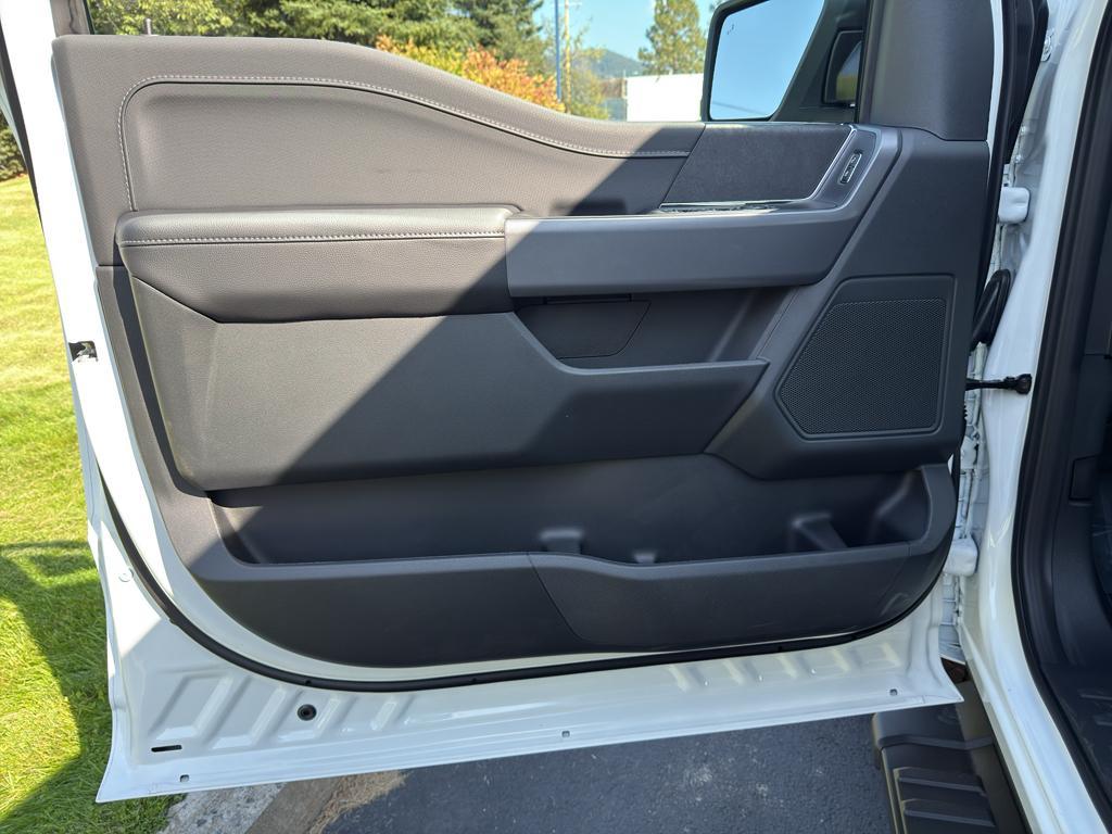new 2025 Ford F-150 car, priced at $61,320