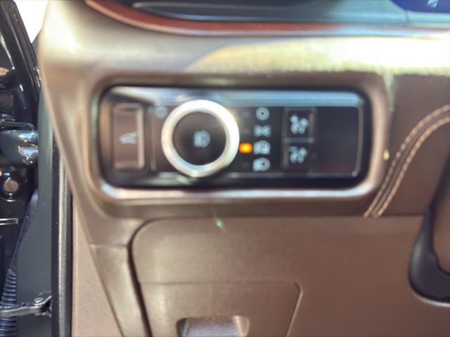 used 2023 Ford Explorer car, priced at $49,995