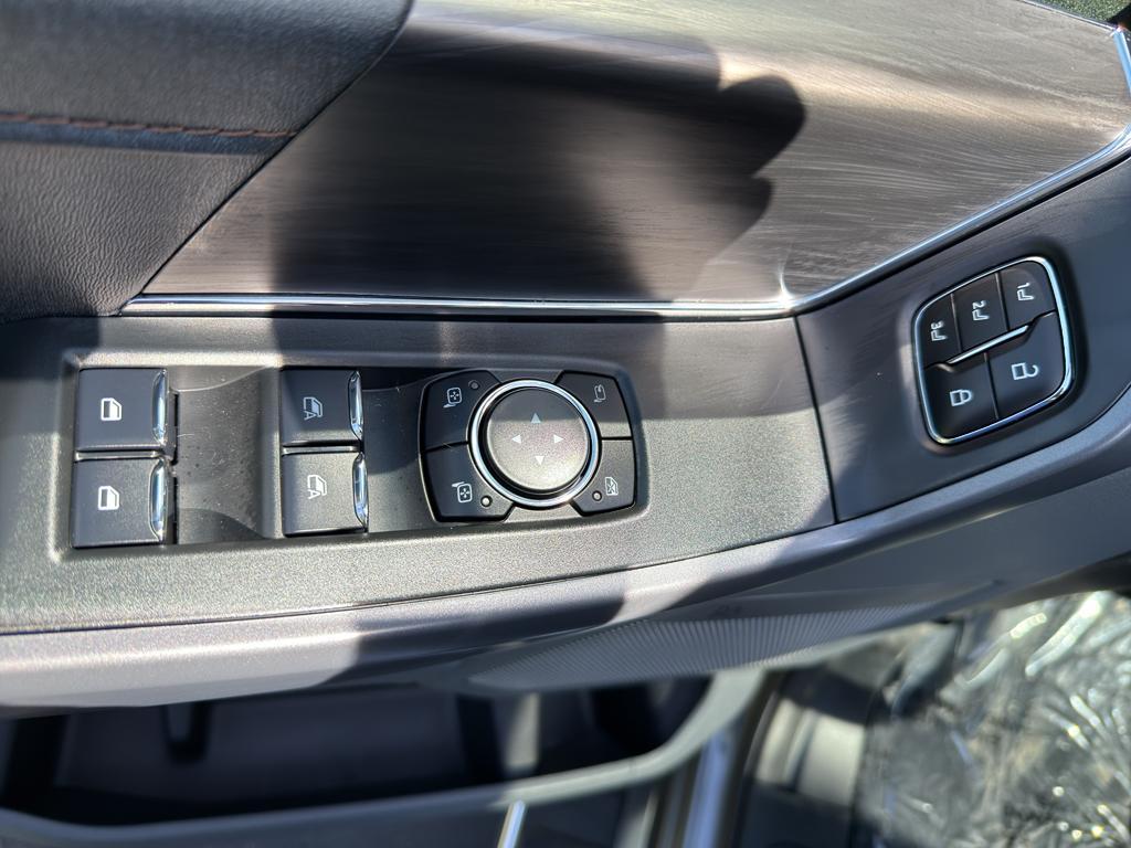 new 2025 Ford F-150 car, priced at $77,750