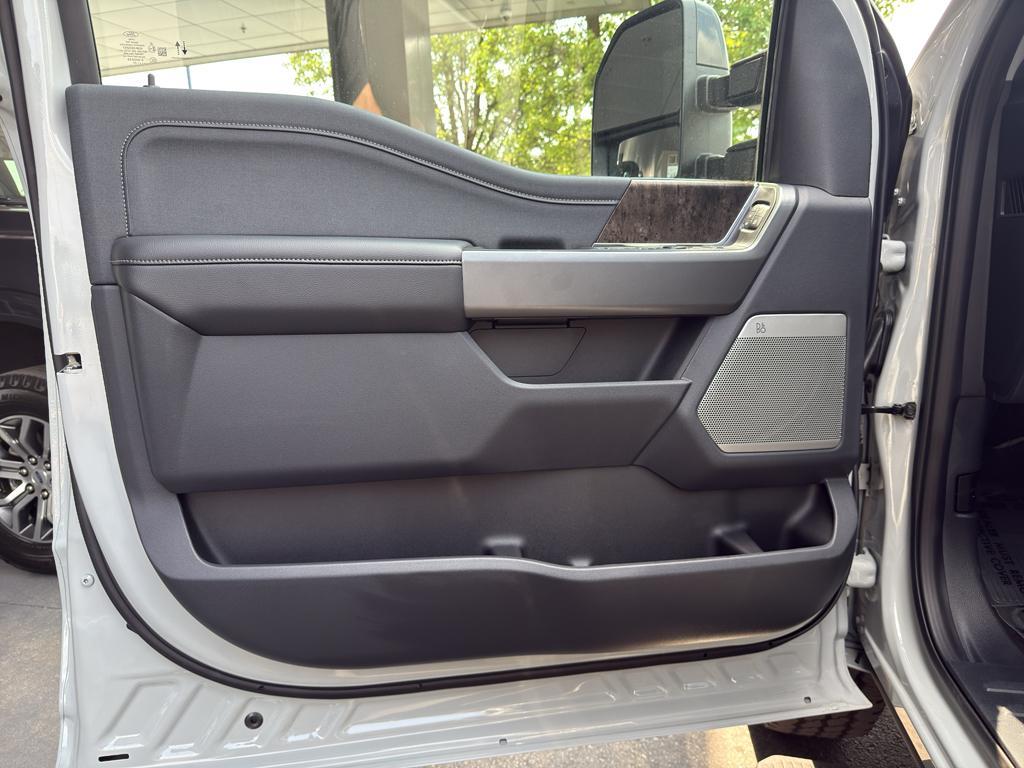 new 2025 Ford F-350 car, priced at $84,619
