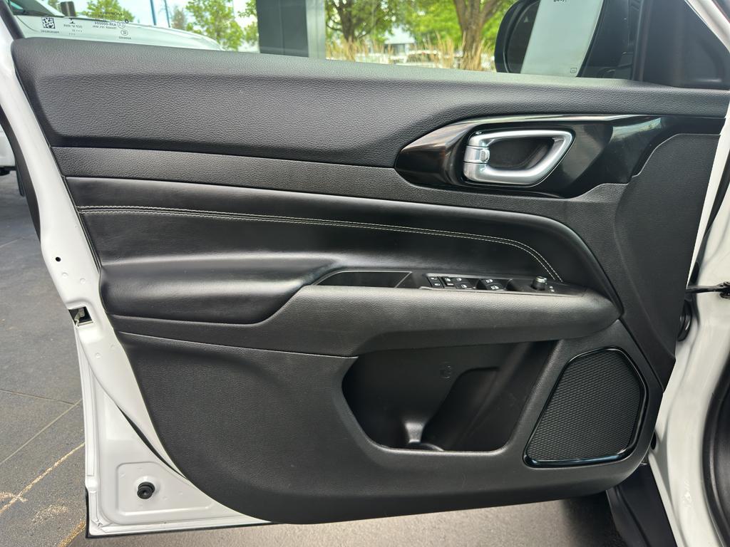 used 2022 Jeep Compass car, priced at $22,239