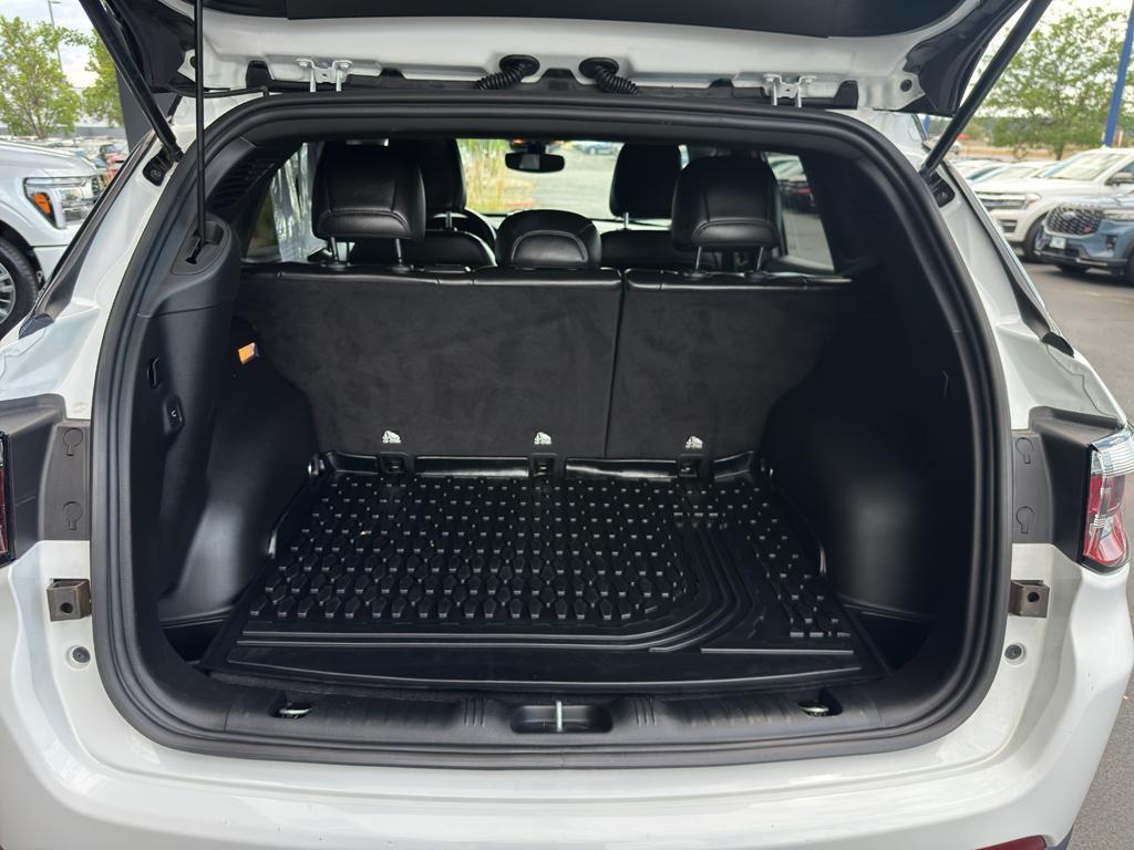 used 2022 Jeep Compass car, priced at $22,239