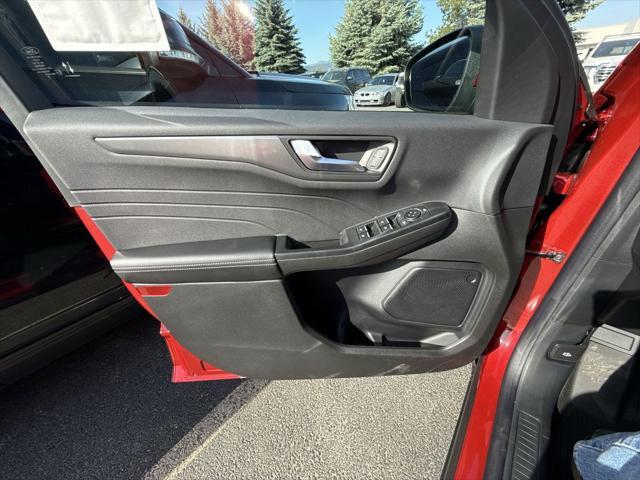 new 2025 Ford Escape car, priced at $40,042
