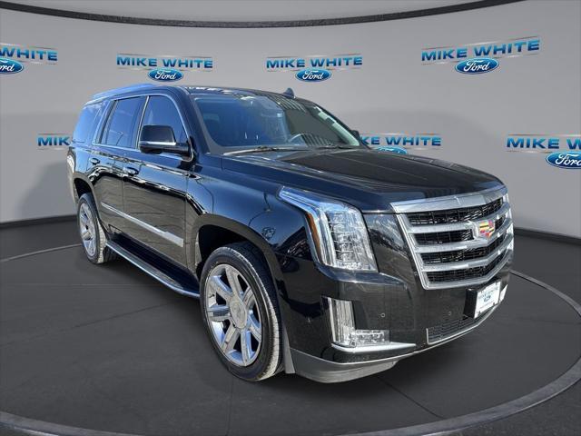 used 2017 Cadillac Escalade car, priced at $34,342