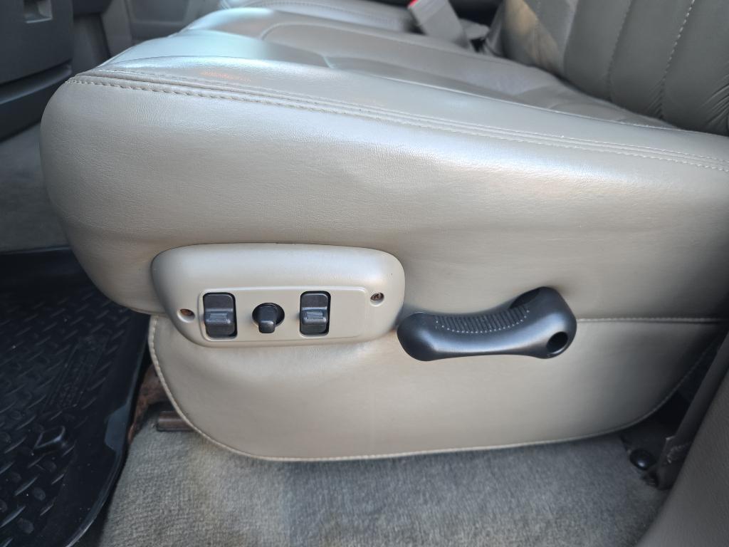 used 2006 Dodge Ram 3500 car, priced at $24,900