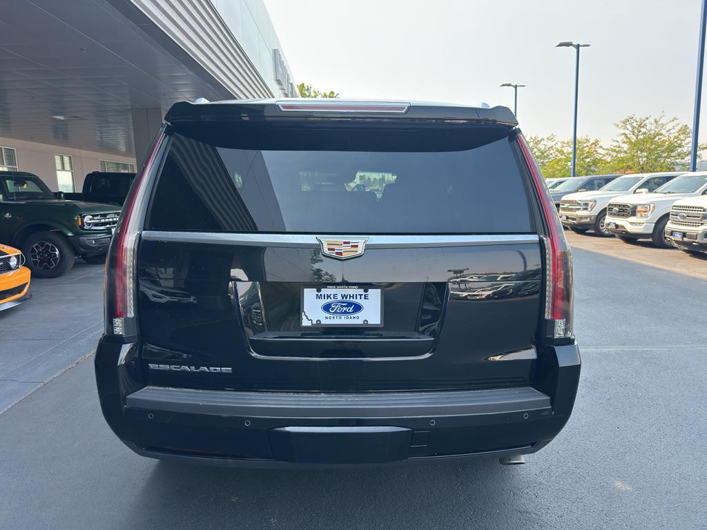 used 2015 Cadillac Escalade car, priced at $19,995