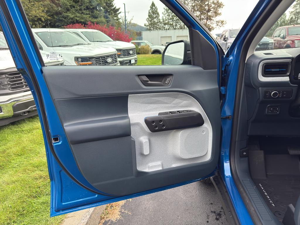 new 2025 Ford Maverick car, priced at $34,425
