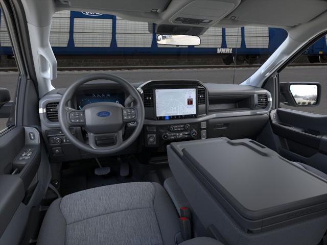 new 2025 Ford F-150 car, priced at $51,370