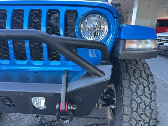 used 2021 Jeep Gladiator car, priced at $32,995