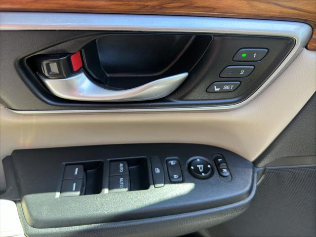 used 2017 Honda CR-V car, priced at $21,250