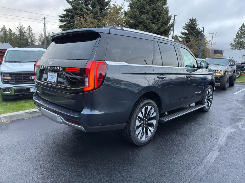 new 2025 Ford Expedition car, priced at $91,745