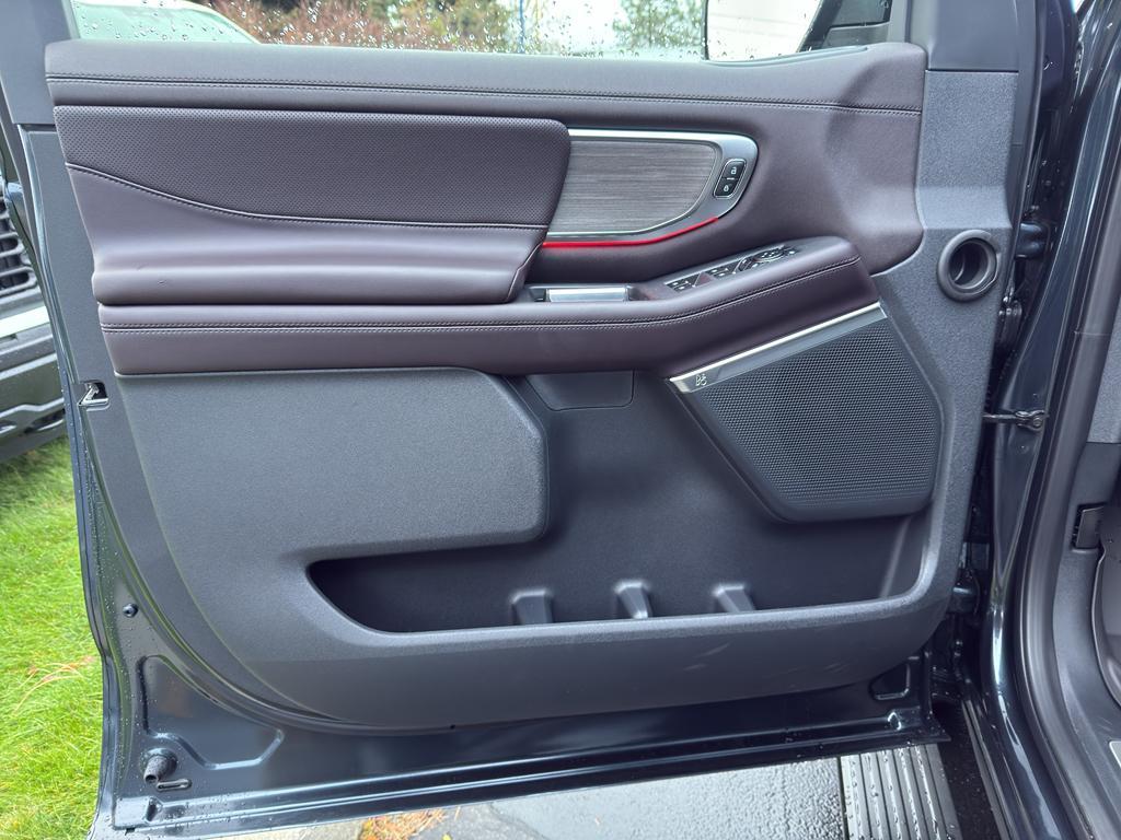 new 2025 Ford Expedition car, priced at $91,745