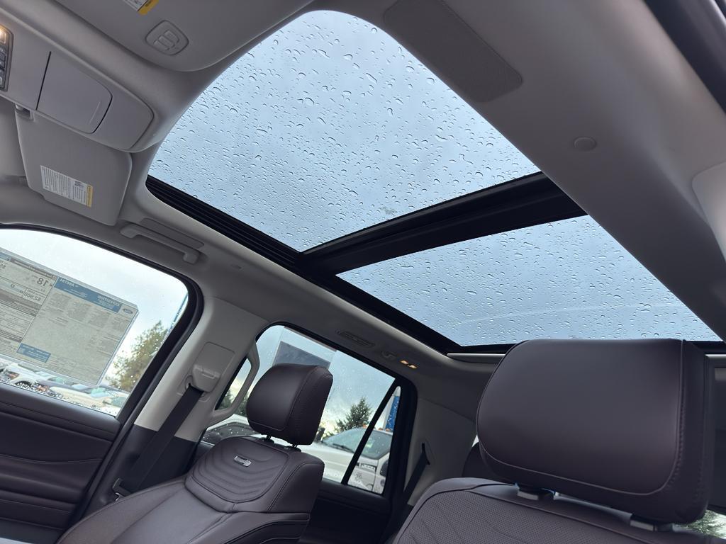 new 2025 Ford Expedition car, priced at $91,745