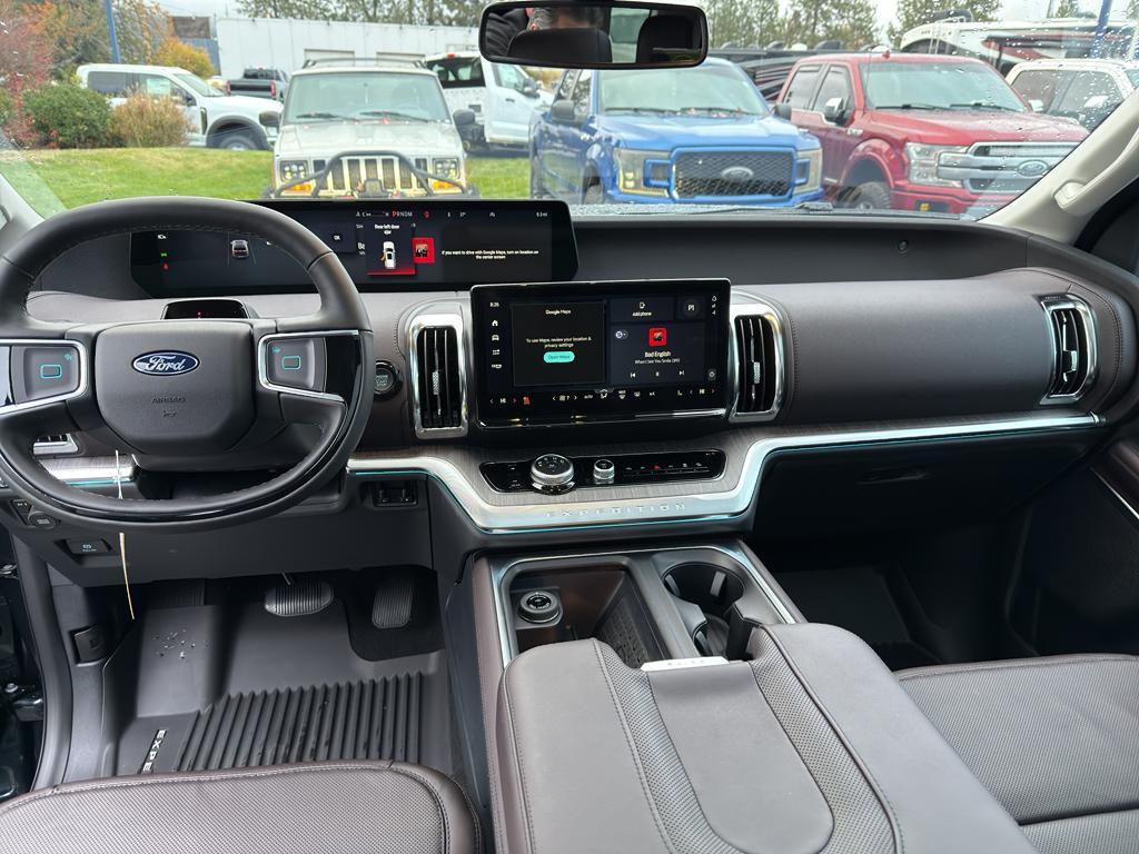 new 2025 Ford Expedition car, priced at $91,745