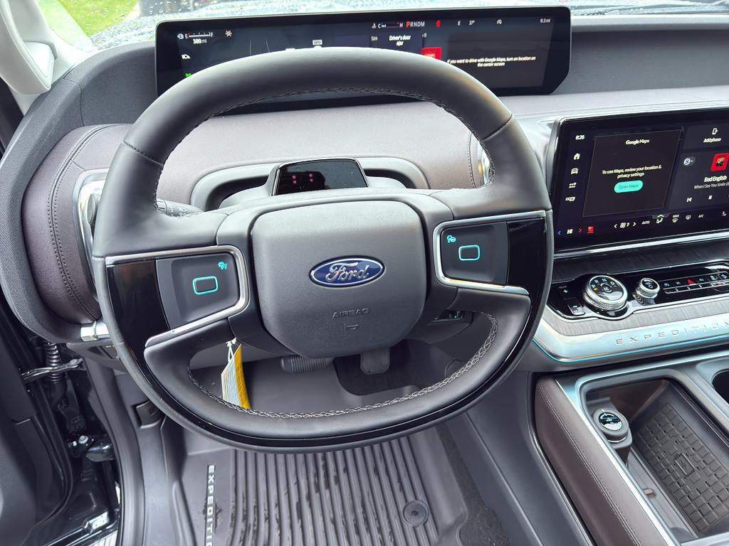 new 2025 Ford Expedition car, priced at $91,745