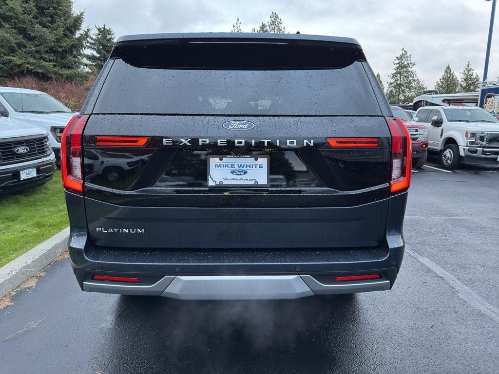 new 2025 Ford Expedition car, priced at $91,745