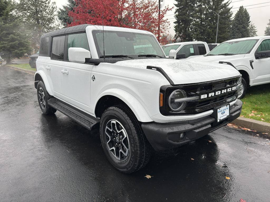 new 2025 Ford Bronco car, priced at $55,190