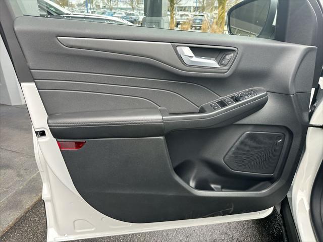 new 2025 Ford Escape PHEV car, priced at $38,997