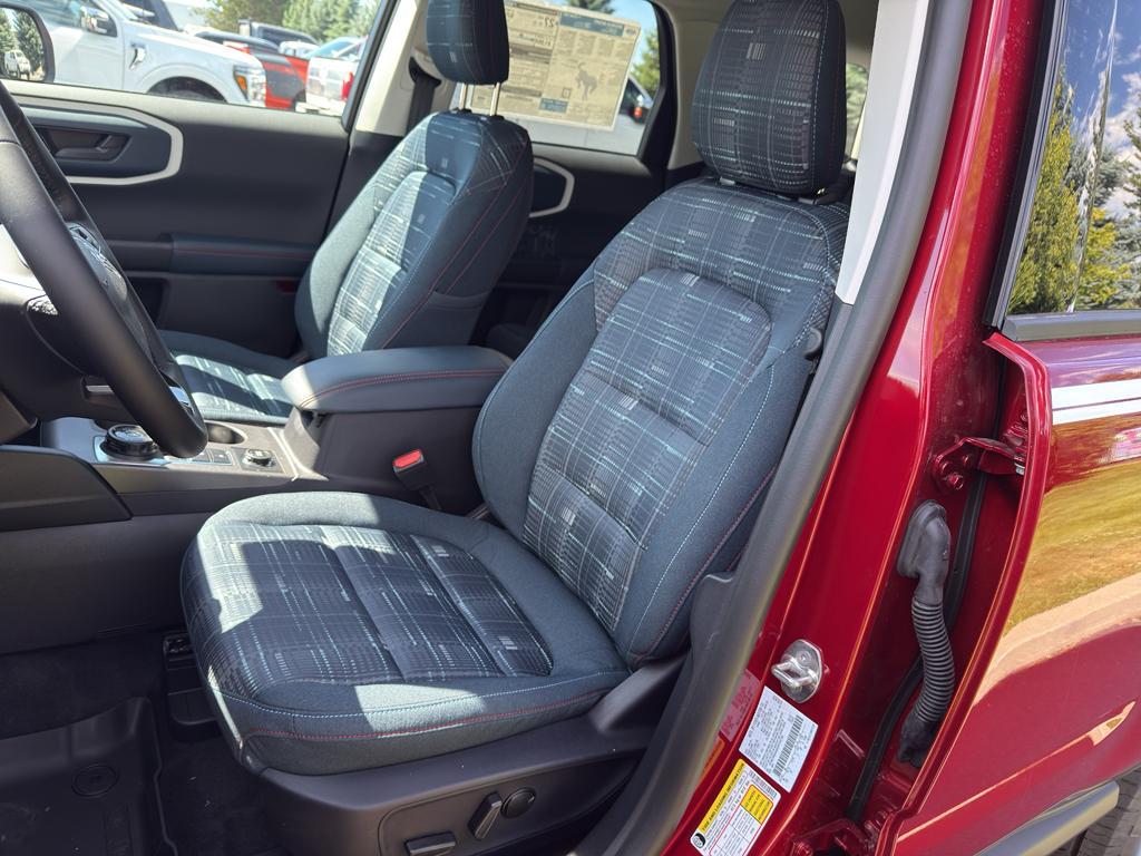 new 2025 Ford Bronco Sport car, priced at $38,862