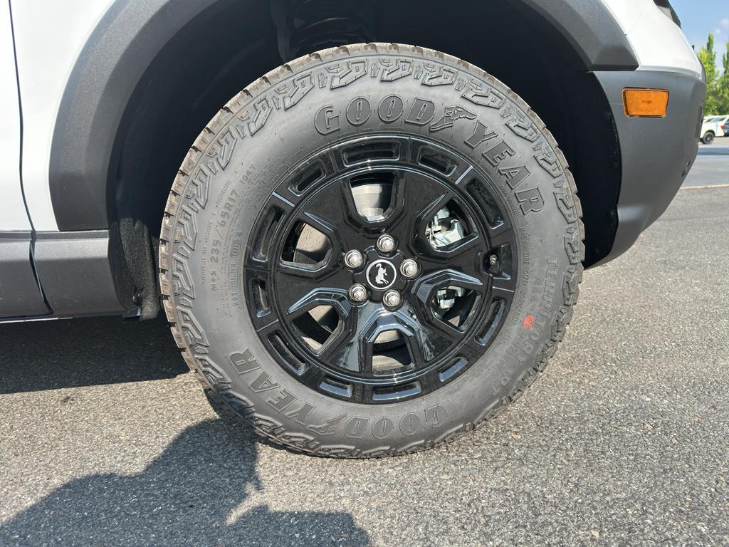 new 2025 Ford Bronco Sport car, priced at $45,609