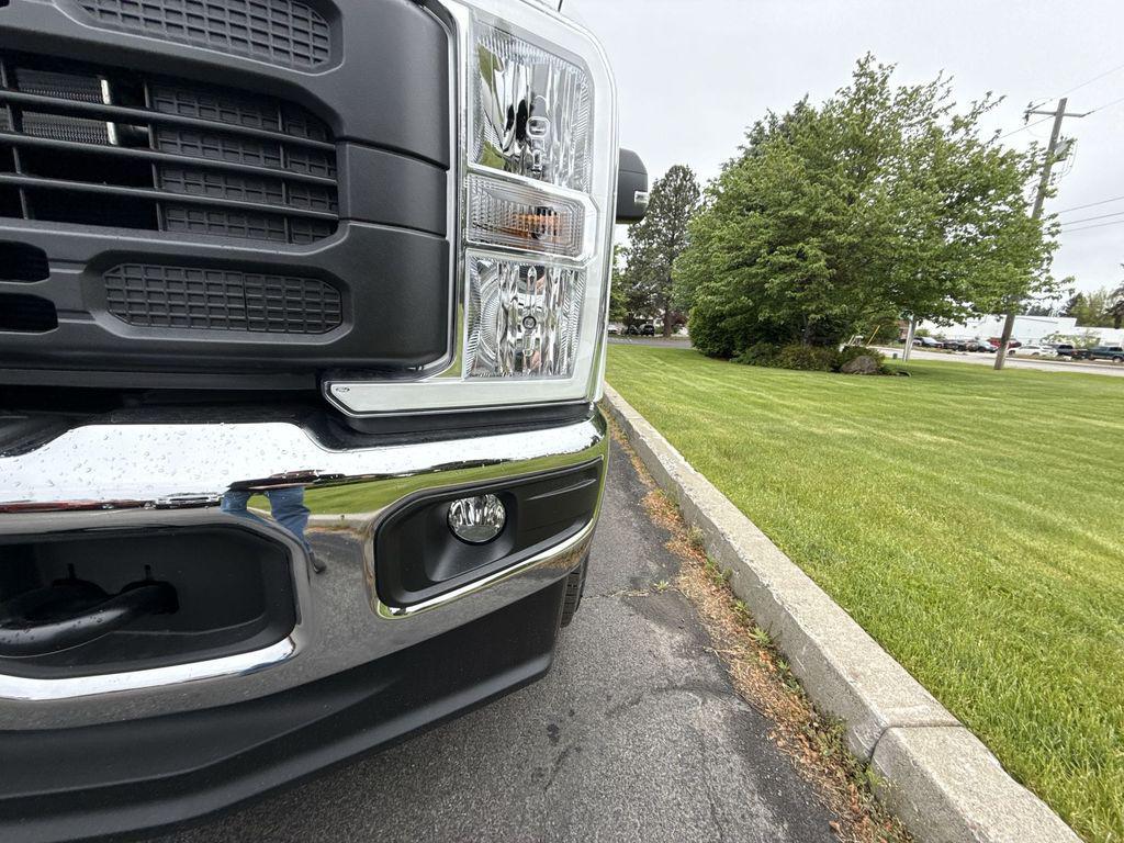 new 2025 Ford F-250 car, priced at $52,840