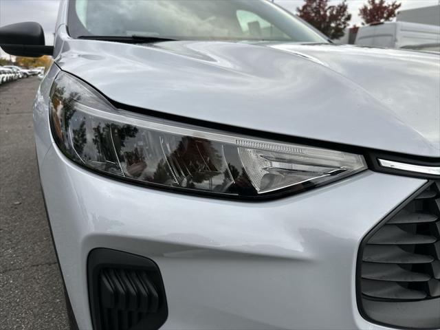 new 2025 Ford Escape car, priced at $35,455
