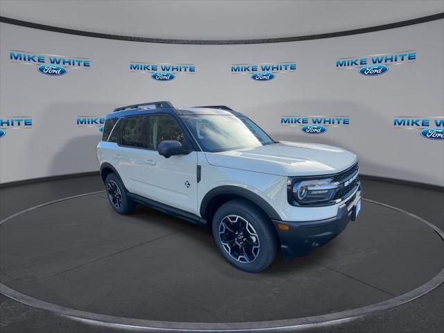 new 2025 Ford Bronco Sport car, priced at $37,689