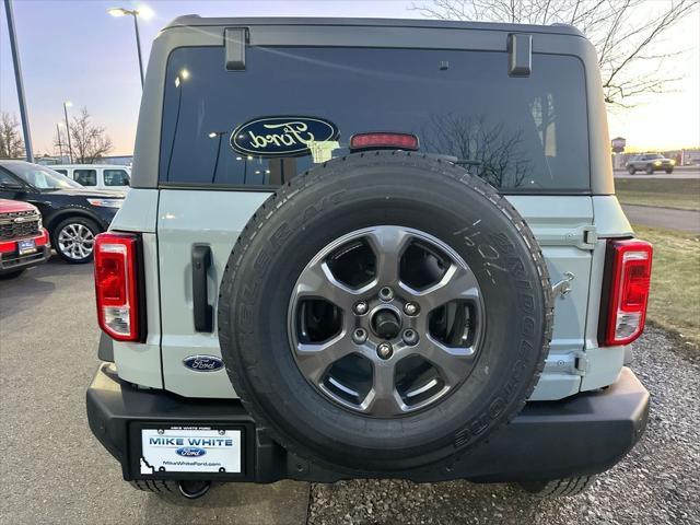 new 2024 Ford Bronco car, priced at $47,832