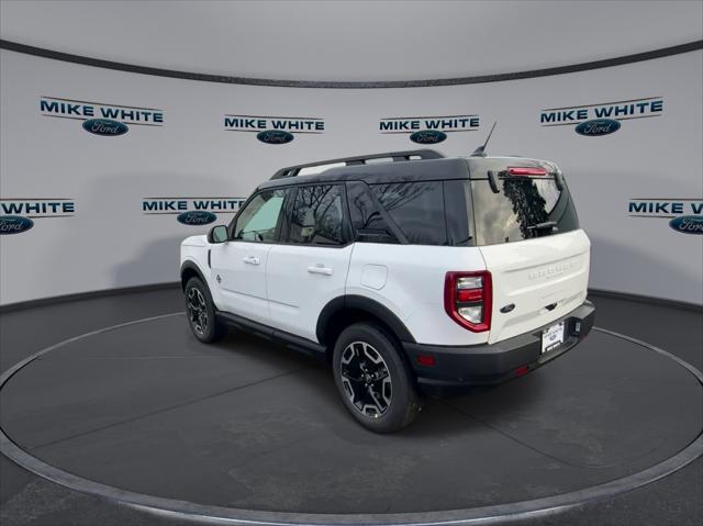 new 2024 Ford Bronco Sport car, priced at $33,768