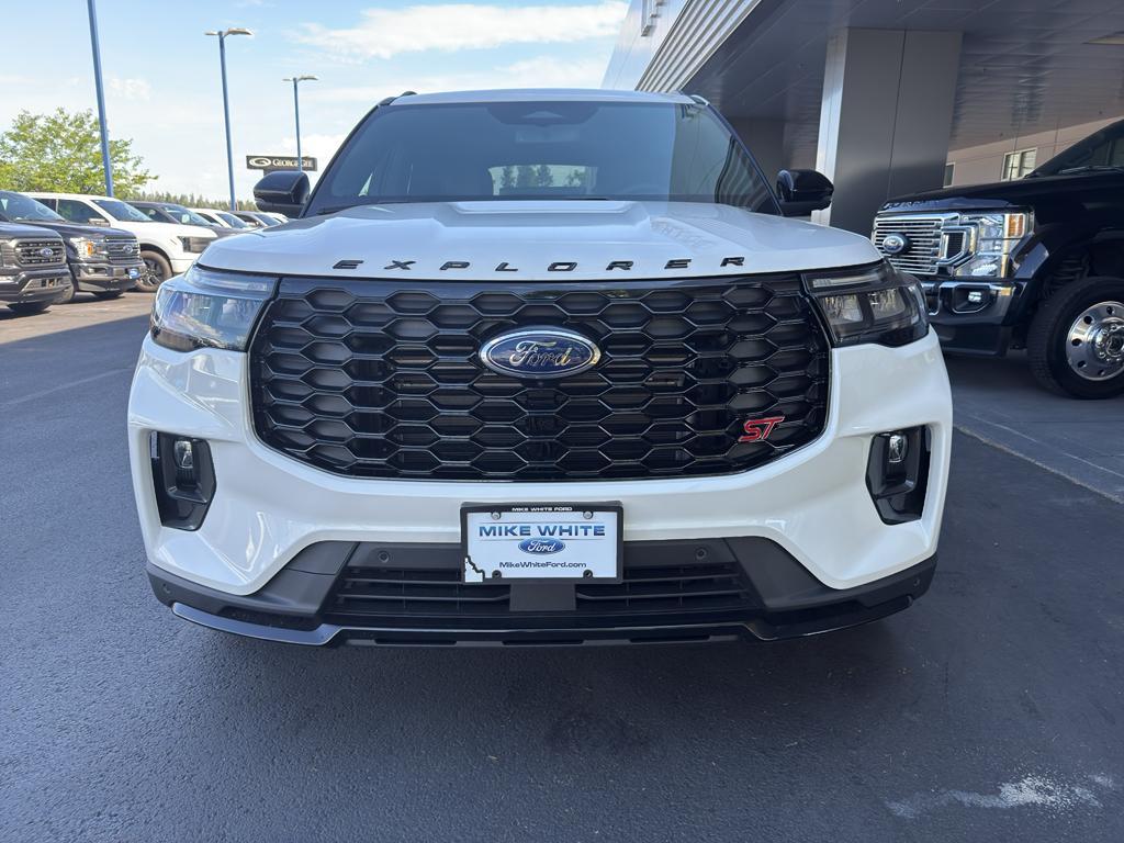 new 2025 Ford Explorer car, priced at $63,100